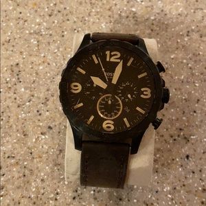 Leather fossils black face watch